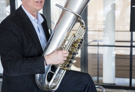 Stammtisch mit Tuba
