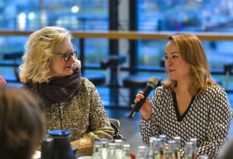 Stammtisch mit Alfia Kamalova Stammtisch mit Alfia Kamalova